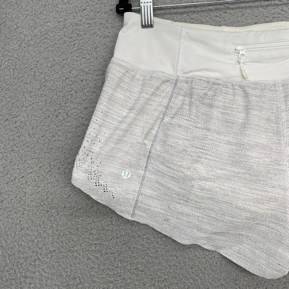 Lululemon Shorts Womens 10 Light As Air Running Lined Gray Laser Cut Lightweight - Picture 10 of 13